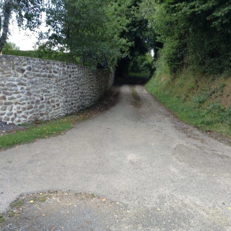 Gite Chouchou Izé Exterior foto